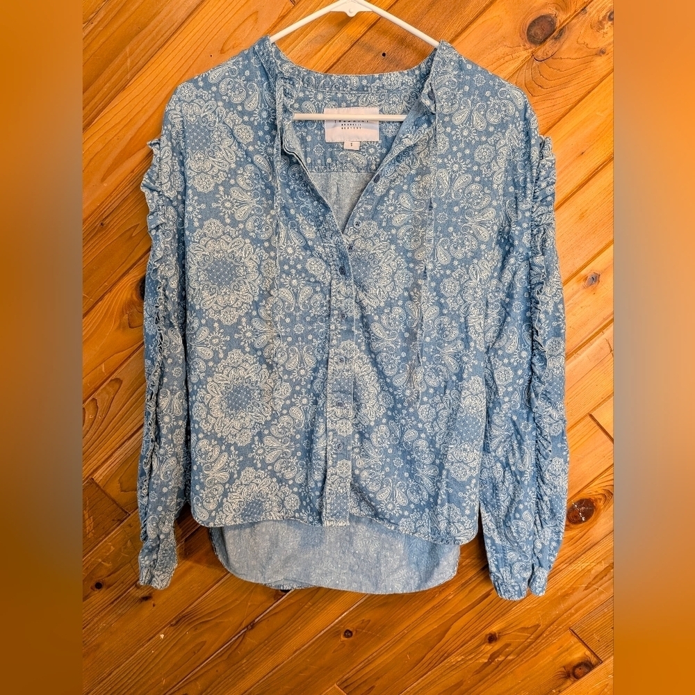 The Shirt by Rochelle Behrens Blue Patterned Button Down Size Small - Picture 3 of 7